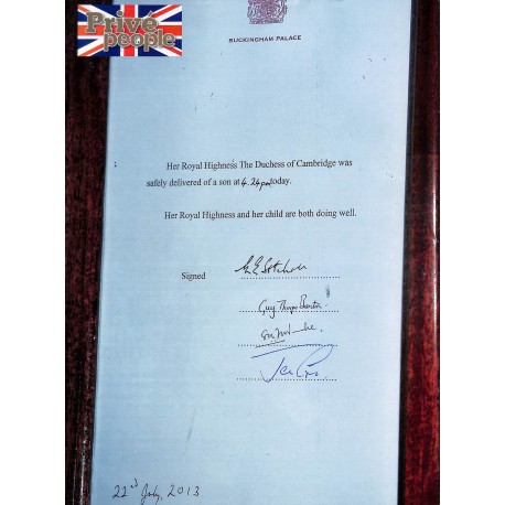 PRIVÉ PEOPLE |Premier Numéro